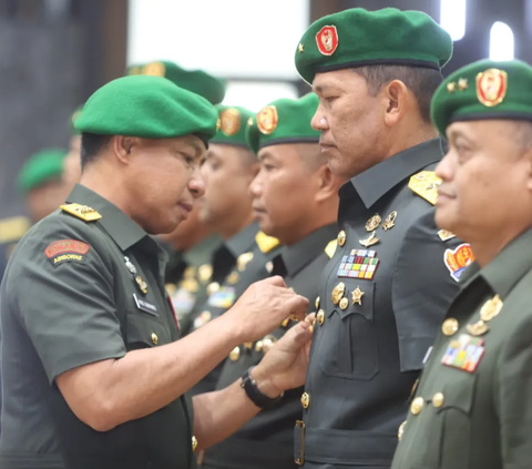 Kasad Sertijab 3 Jenderal, Brigjen Kristomeri Sianturi Resmi Jabat Kadispenad