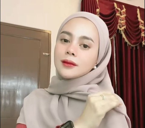 Potret Cantik MUA Samarinda Qory Marcarolina, Mirip Banget Kayak Kembaran Lesti Kejora