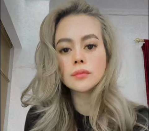 Potret Cantik MUA Samarinda Qory Marcarolina, Mirip Banget Kayak Kembaran Lesti Kejora