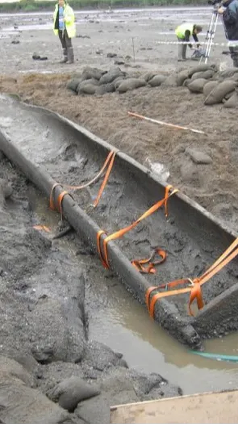 Sampan Berusia 3.000 Tahun Ditemukan Masih Utuh di Pinggir Sungai, Dipakai Manusia di Zaman Perunggu Akhir