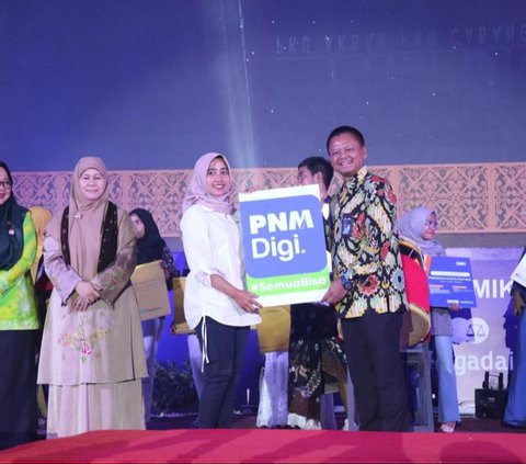 PNM Dorong 1.500 Ibupreneur Nasabah Jawa Timur Miliki NIB