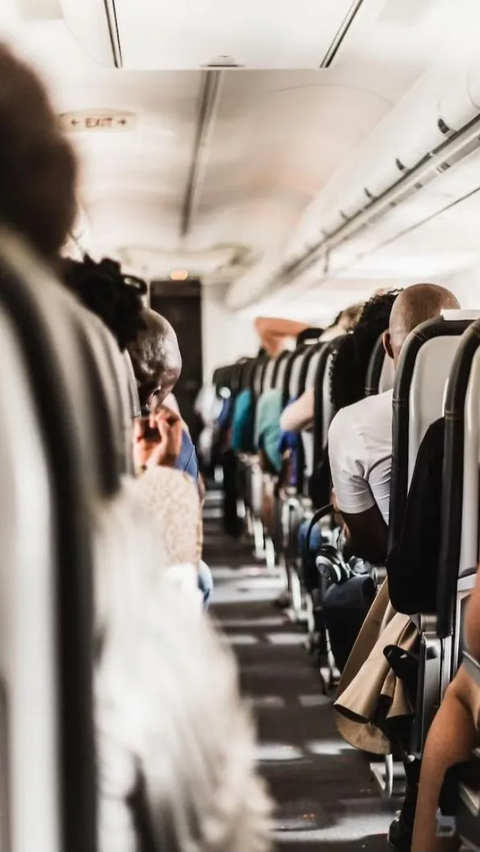 Bukan Dekat Sayap Pesawat, Baris Kursi Ekonomi Ini Bisa Dapat Pelayanan Kelas Bisnis