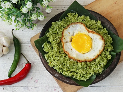 1. Nasi Goreng Cabe Ijo