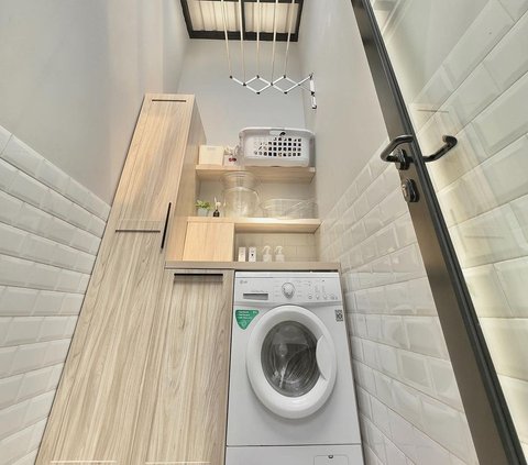 Modern Small but Neat Laundry Room Model, See the Details
