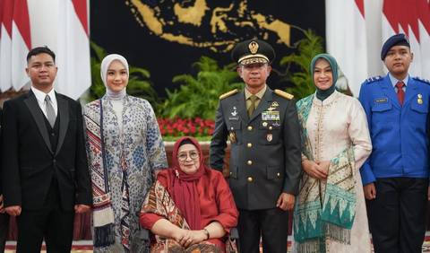 Agus bakal membuat prajurit TNI menjadi profesional seiring dirinya dipercaya Jokowi menjadi seorang calon Panglima TNI. 