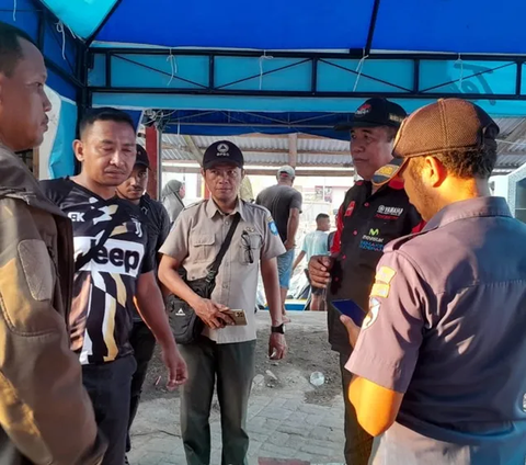Seluruh korban telah dievakuasi ke Pelabuhan Speed Masjid Raya Al-Munawar Ternate.