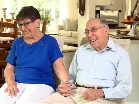 Failed to Move On After the First Meeting, 92-Year-Old Bachelor Marries Woman He Met 64 Years Ago