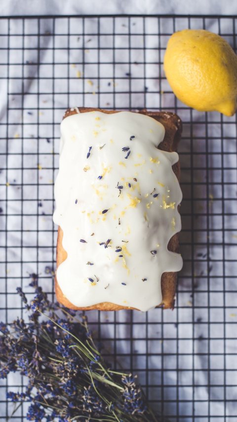 <b>Almond Baked Sponge Cake</b>