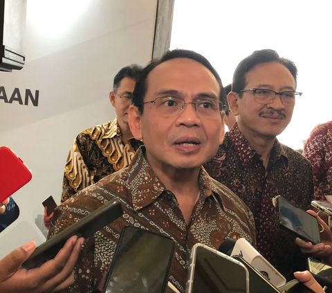 Agusman menjelaskan sebelumnya bunga pinjol yang ditetapkan Asosiasi Fintech Pendanaan bersama Indonesia (AFPI) sebesar 0,4 persen.