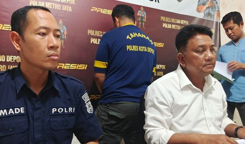 Pertama, TH memberi uang tunai sebesar Rp300 juta. Kemudian TH melakukan transfer bank sebanyak tiga kali dengan total Rp1,2 miliar.<br>