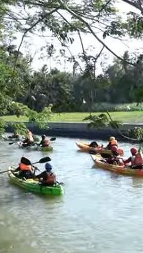 Mengunjungi Desa Wisata Banjoe Adji, Rasakan Sensasi Susur Sungai Winongo dengan Kano