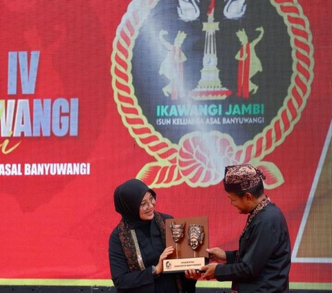 Hadiri HUT Ikawangi Jambi, Ini Pesan Bupati Banyuwangi