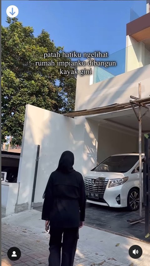 Potret Rumah Mewah Clara Shinta yang Menyedihkan, Pembangunan Mangkrak Hingga Rugi Miliaran