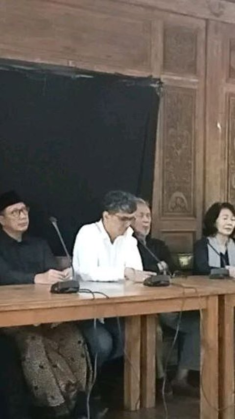 Sejumlah Tokoh Nasional Temui Gus Mus di Rembang, Curhat Kondisi Negeri Ini