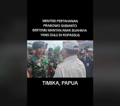 Sempat tak bisa berkata-kata, Prabowo lantas menanyakan usia sang prajurit saat dibawanya ke Jakarta. 