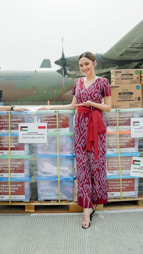 Not only Rachel Vennya, Syifa Hadju also Sends Aid to Palestine