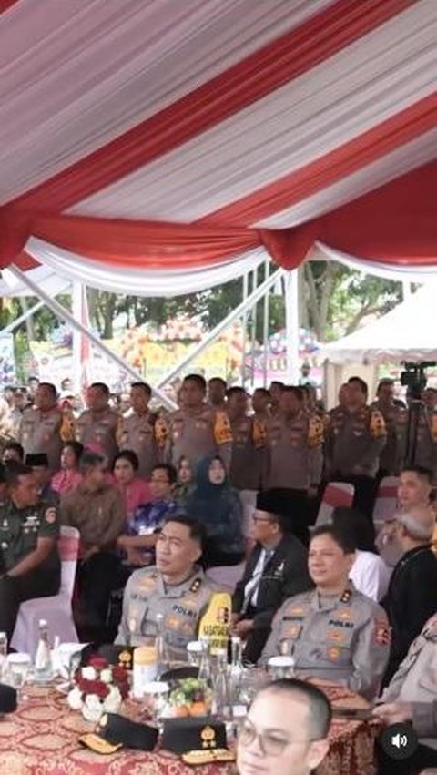 Di hadapan Kapolri dan Panglima TNI, personel TNI-Polri Jawa Tengah solid menggaungkan netralitas dalam Pemilu. <br>
