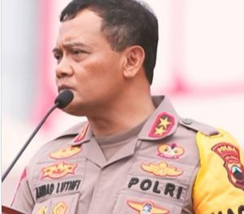 Suara satu komando antara personel TNI-Polri ini diserukan dan dipimpin oleh Kepala Kepolisian Daerah (Kapolda) Jawa Tengah Irjen Polisi Ahmad Luthfi.<br>
