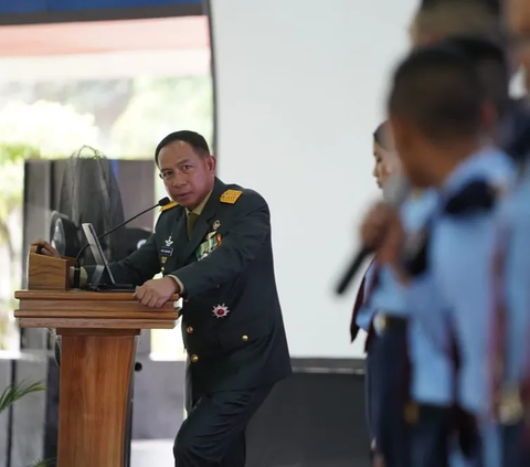 Potret Jenderal Agus Dikawal Yudo Margono dan Kapolri Jalani Fit and Proper Test Calon Panglima TNI