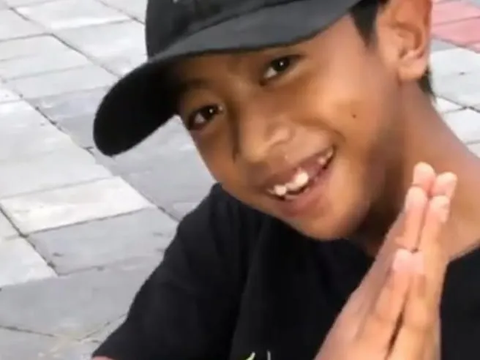 Keren Abis! Aksi Siswa SMP di Malang Main Skateboard di Sekolah, Ternyata Punya Segudang Prestasi