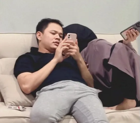 Nadya Mustika Sticks to Her Lover's Ear, Choked After Being Reprimanded by Larissa Chou