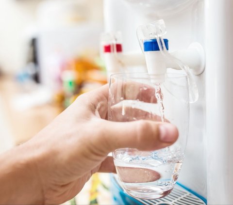 Many News about Bottled Water Containing BPA, Is It Dangerous?