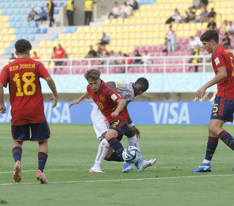 FOTO: Hajar Mali 1-0, Spanyol U-17 Puncaki Klasemen Grup B Piala Dunia U-17 2023
