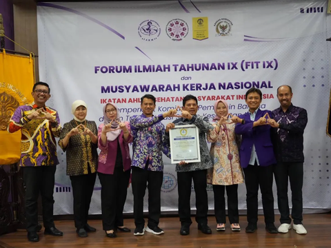 Beri Kontribusi Pembangunan Kesehatan, BPJS Kesehatan Raih Penghargaan IAKMI-Miracle Award