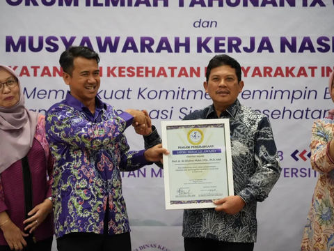 Beri Kontribusi Pembangunan Kesehatan, BPJS Kesehatan Raih Penghargaan IAKMI-Miracle Award