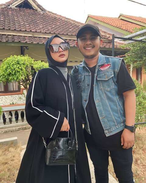 4 Tahun Membangun Bahtera Rumah Tangga, Ini Momen Harmonis Rumah Tangga Ega Noviantika dan Rafly DA yang Bahagia Dengan Dua Buah Hati