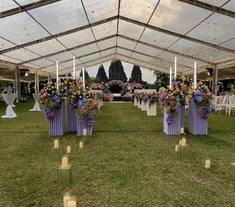 Viral Potret Pernikahan di Kawasan Candi Prambanan, Warganet: Wedding Dream Banget!