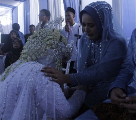 Viral Pengantin Wanita Bagikan Foto Pernikahannya yang Bikin Sedih, Serasa Tahun 2010