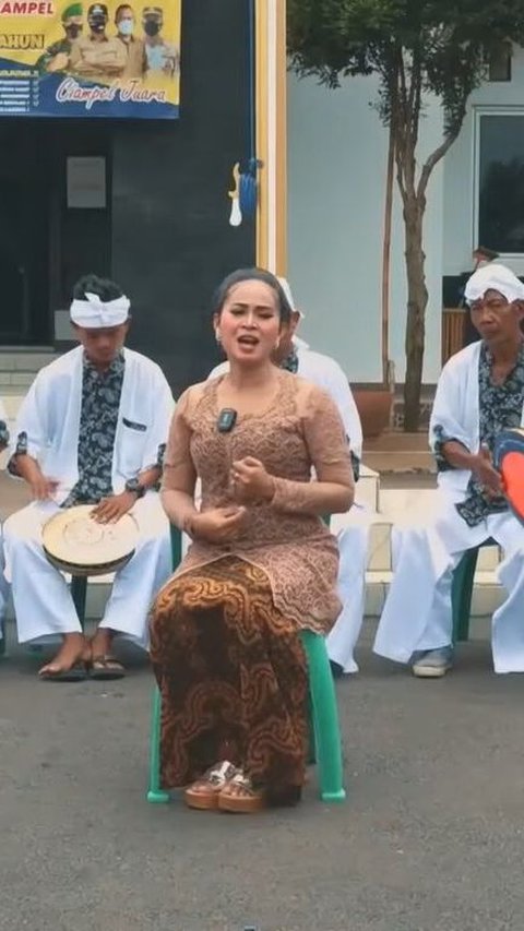 Uniknya Seni Misdaq Karawang yang Hampir Punah, Kolaborasikan Musik Kasidah dengan Dangdut Jaipong