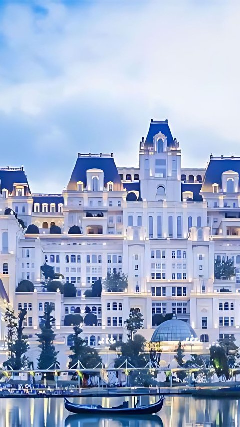 Interesting Facts behind the Mysterious Chinese Version of 'White House', Larger and More Luxurious than the US's?