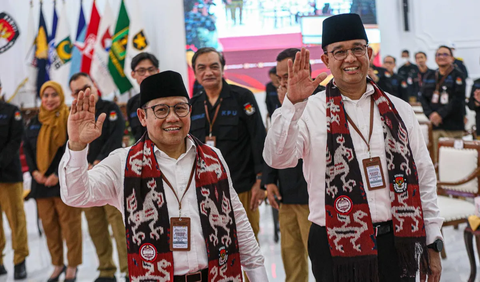 Sementara wakil kapten terdiri dari Sudirman Said, Thomas Trikasih Lembong, Al Muzammil Yusuf, Nihayatul Wafiroh, Azrul Tanjung dan Nasirul Mahasin.<br>