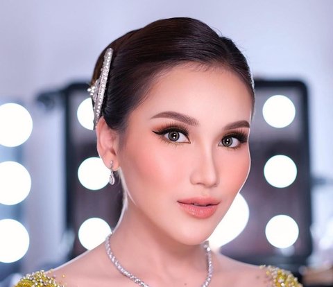 Ayu Ting Ting Dirias Bak Putri Jawa, Disebut ‘This is The Best Makeup’