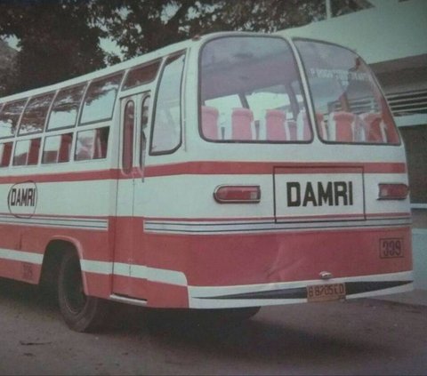 10 Potret Bus Jadul Damri, Desainnya Klasik Banget Tapi Simpan Banyak Kenangan