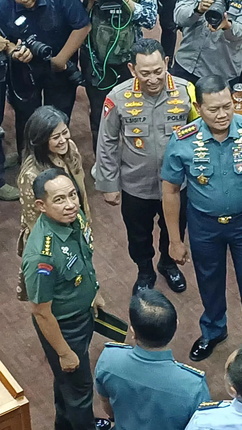 Segera Pensiun, Panglima TNI Yudo Margono Serahkan Tugas Pembebasan Pilot Susi Air ke Jenderal Agus<br>