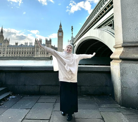 Usai dari Prancis dan Swiss, ini 10 Potret Natasha Rizky Jalan-jalan di London Bersama Dian Ayu, Ratna Galih dan Nina Zatulini