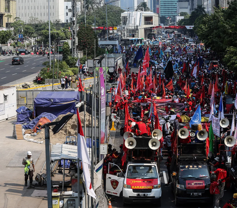 Begini Cara Menghitung Kenaikan UMP 2024 Pakai Rumus Baru Kemnaker