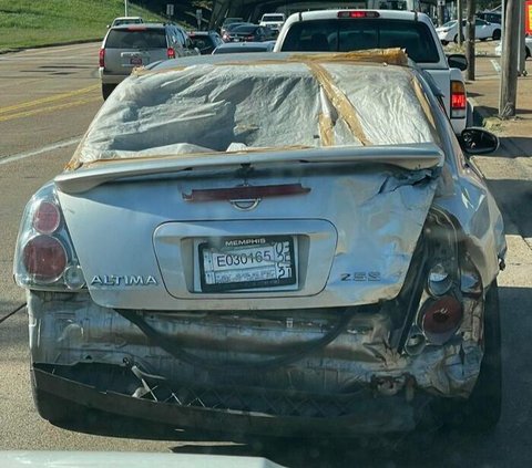 10 Potret Mobil Rusak Parah Tapi Tetap Dipaksa Jalan, Perbaiki di Bengkel Cuma Dianggap Marketing