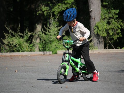 Tips Aman Belajar Balance Bike