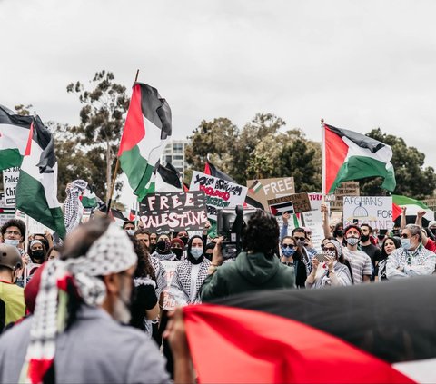 20 Words for Palestine in English Full of Prayer, Support, and Spirit