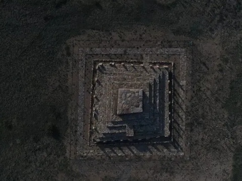 Arkeolog Temukan Piramida Zaman Perunggu di Kazakhstan, Kompleks Pemakaman Elit untuk Para Bangsawan