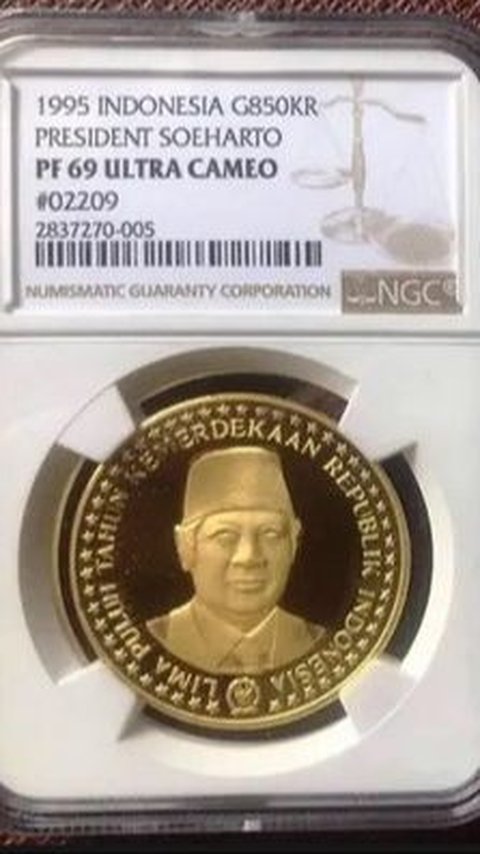 3. Uang Koin Emas Gambar Presiden Soeharto
