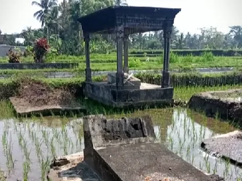 Jejak Makam Mewah Bersejarah di Blitar, Banyak Batu Marmer Hilang Kini Lokasinya Jadi Sawah