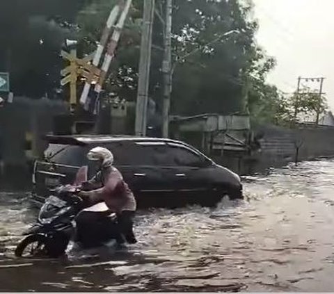 Rumah Pompa Tidak Bekerja Optimal, Begini Cara Pemkot Semarang Tangani Banjir Kaligawe