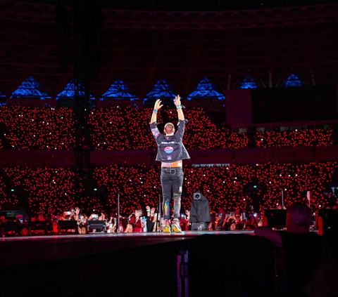 Fantastic! Coldplay's Honor for One Concert Can Pay the Salary of 15,897 Employees in Jakarta