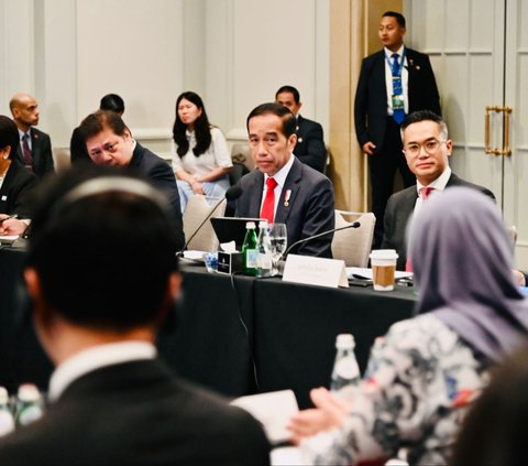 Intip Strategi Jokowi Sulap ASEAN Jadi Pusat Pertumbuhan Baru Ekonomi Dunia