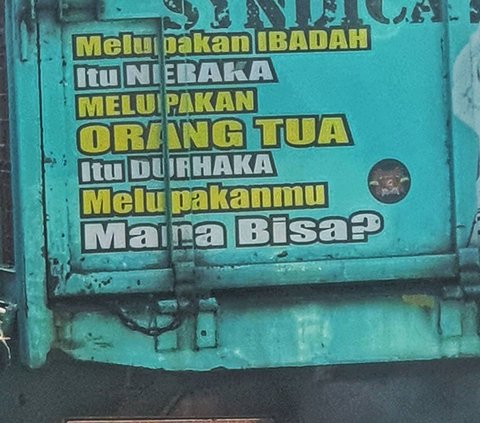 10 Potret Tulisan di Bak Truk Soal Patah Hati, Serasa Tersayat dan Perih Maksimal